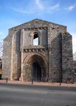 Iconographie - Porche de l'ancienne église