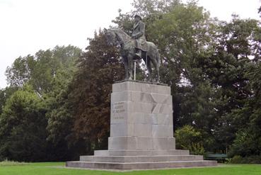 Iconographie - Brugge - Statue Roi Albert  1914-1918