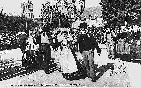 Iconographie - La Gavotte Bretonne - Costumes de Pont-Aven et Qimper