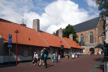 Iconographie - Middelbourg - Maisons basses près de l'abbaye