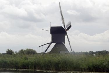 Iconographie - Kinderdijk - Moulin à eau du type Wipmolen