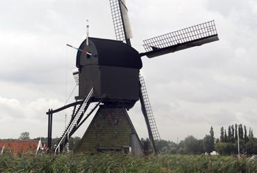 Iconographie - Kinderdijk - Moulin à eau du type Wipmolen