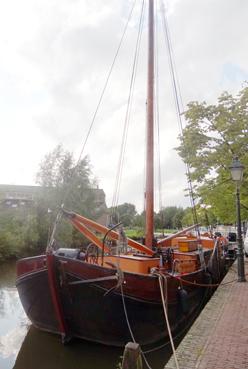 Iconographie - Oudewater - Bateau Den Onthaestingh de 1918