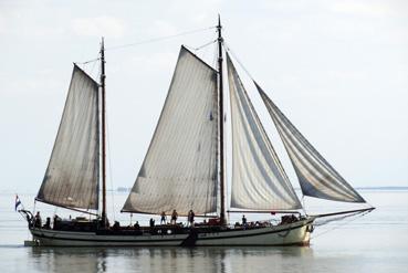 Iconographie - Venhuizen - Deux mâts barque au large