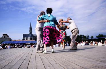 Iconographie - Kermesse - Concours de danse maraîchine