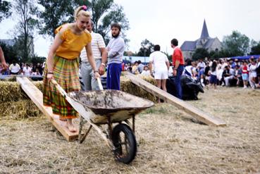 Iconographie - Kermesse - Course à la grenouille