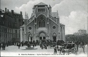 Iconographie - Eglise Ste-Eugénie - Sortie de la messe