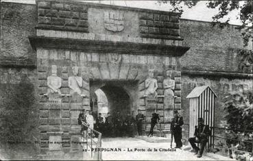 Iconographie - La porte de la citadelle