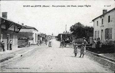 Iconographie - Rue principale, côté Ouest, jusquà l'église