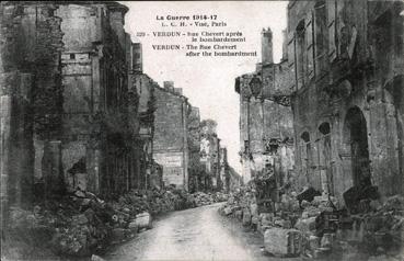 Iconographie - Rue Chevert après le bombardement