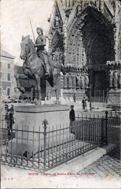 Iconographie - Statue de Jeanne d'Arc, de P. Dubois