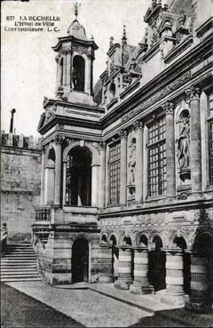 Iconographie - L'hôtel de Ville - Cour intérieure