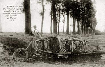 Iconographie - Un taube ayant survolé Paris est descendu par les alliés aux environs de Meaux