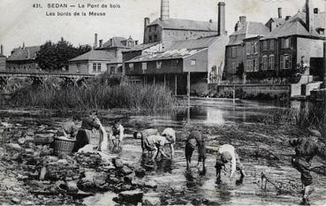 Iconographie - Le pont de bois - Les bords de la Meuse