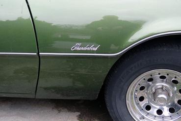 Iconographie - Ford Thunderbird de 1976