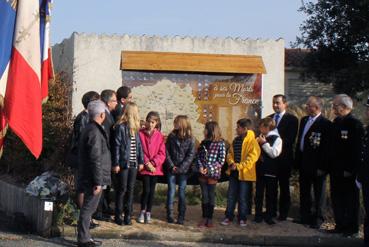 Iconographie - Inauguration  du panneau des Anciens Combattants