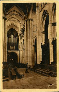 Iconographie - Le choeur et la grande nef de la cathédrale