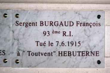 Iconographie - Plaque du Sergent Burgaud à Notre-Dame-de-Lorette