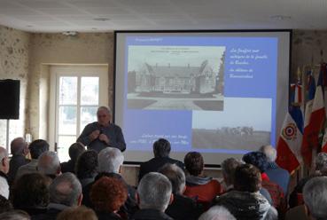 Iconographie - Jean-Pierre Bertrand en conférence