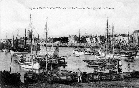 Iconographie - La sortie du port, quai de la Chaume