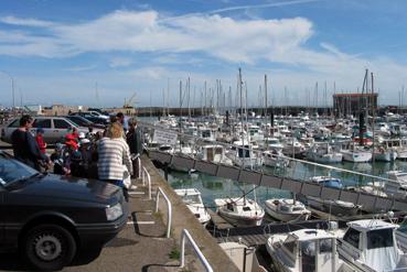 Iconographie - Classe de découverte à Noirmoutier - Le port de plaisance de l'Herbaudière