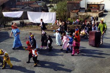 Iconographie - Défilé de Mardi-gras - Le cortège