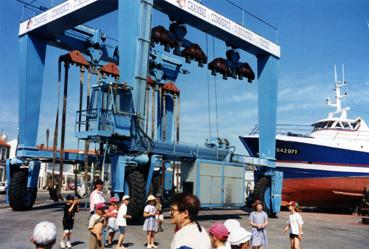 Iconographie - Classe de découverte à Noirmoutier - La grue mobile de l'Herbaudière