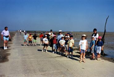 Iconographie - Classe de découverte à Noirmoutier - Sur le Gois