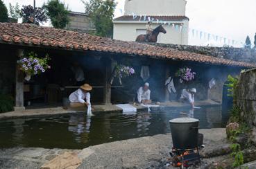 Iconographie - Marché du terroir et de l'artisanat d'art - Au lavoir