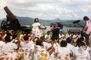 Iconographie - Daniel Voyé en reportage à Mayotte pour TF1