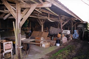 Iconographie - Fabrique d'objets cadeaux Pierre Bertrand - Hangar des bois pré-découpés