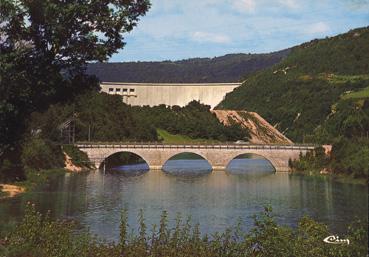 Iconographie - Barrage de Vouglans - Sur la rivière d'Ain