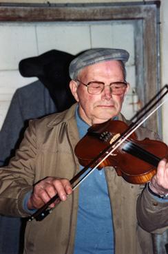 Iconographie - René Vendé, violoneux