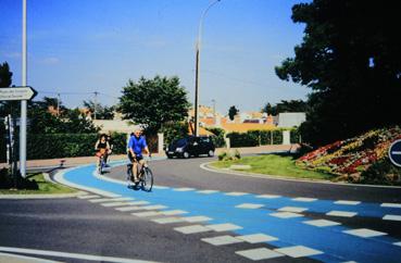 Iconographie - Les pistes cyclables du littoral - Un rond point