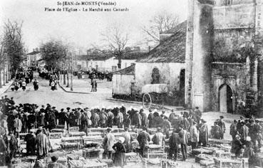 Iconographie - Place de l'Eglise - Le marché aux volailles