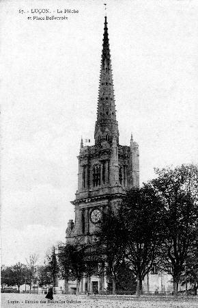 Iconographie - La flèche et la place Belle-Croix