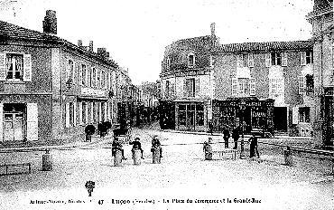 Iconographie - La Place du Commerce et la Grande Rue