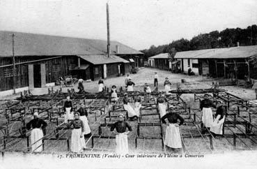 Iconographie - Cour intérieure de l'usine à conserve