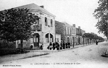 Iconographie - L'hôtel et l'avenue de la Gare