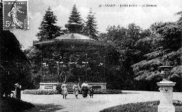 Iconographie - Jardin Public - Le kiosque