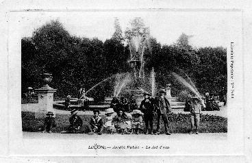 Iconographie - Jardin Public - Le Jet d'eau