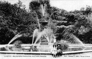 Iconographie - Au Jardin Dumaine - Le Petit Bassin