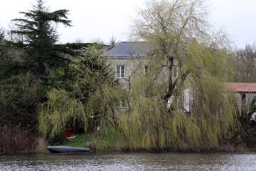 Iconographie - Observation sur le lac de Grand-Lieu avec Alphonse Joyeux