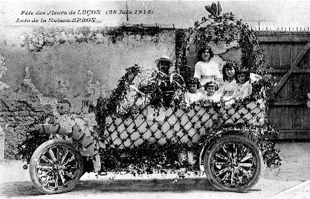 Iconographie - Festival et fête de Fleurs - Automobiles fleuries