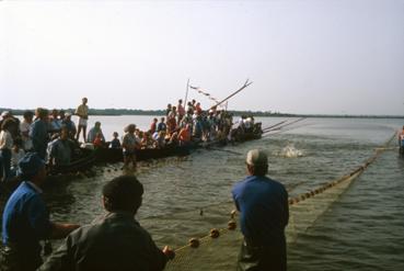 Iconographie - Fête des Pêcheurs en août 1987