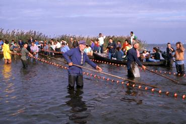 Iconographie - Fête des Pêcheurs en août 1989