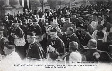 Iconographie - Sacre de Mgr. Mignen - Sortie de la cathédrale