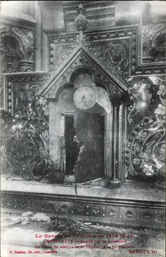 Iconographie - La porte du tabernacle de l'église qui a été fracturée