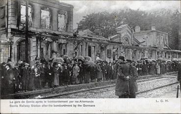 Iconographie - La gare après le bombardement par les Allemands