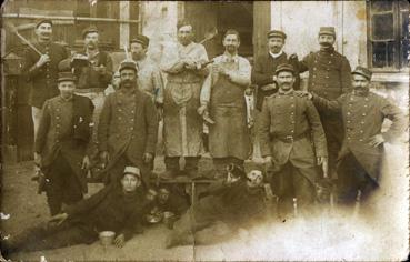 Iconographie - Soldats du 93e en corvée